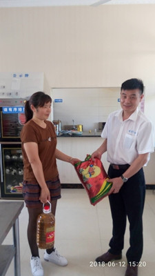 微信图片_20180612155742_副本.jpg