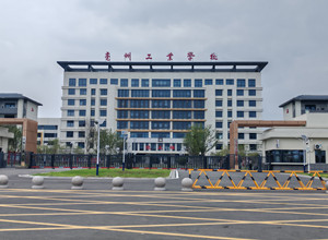 亳州工业学校_副本.jpg